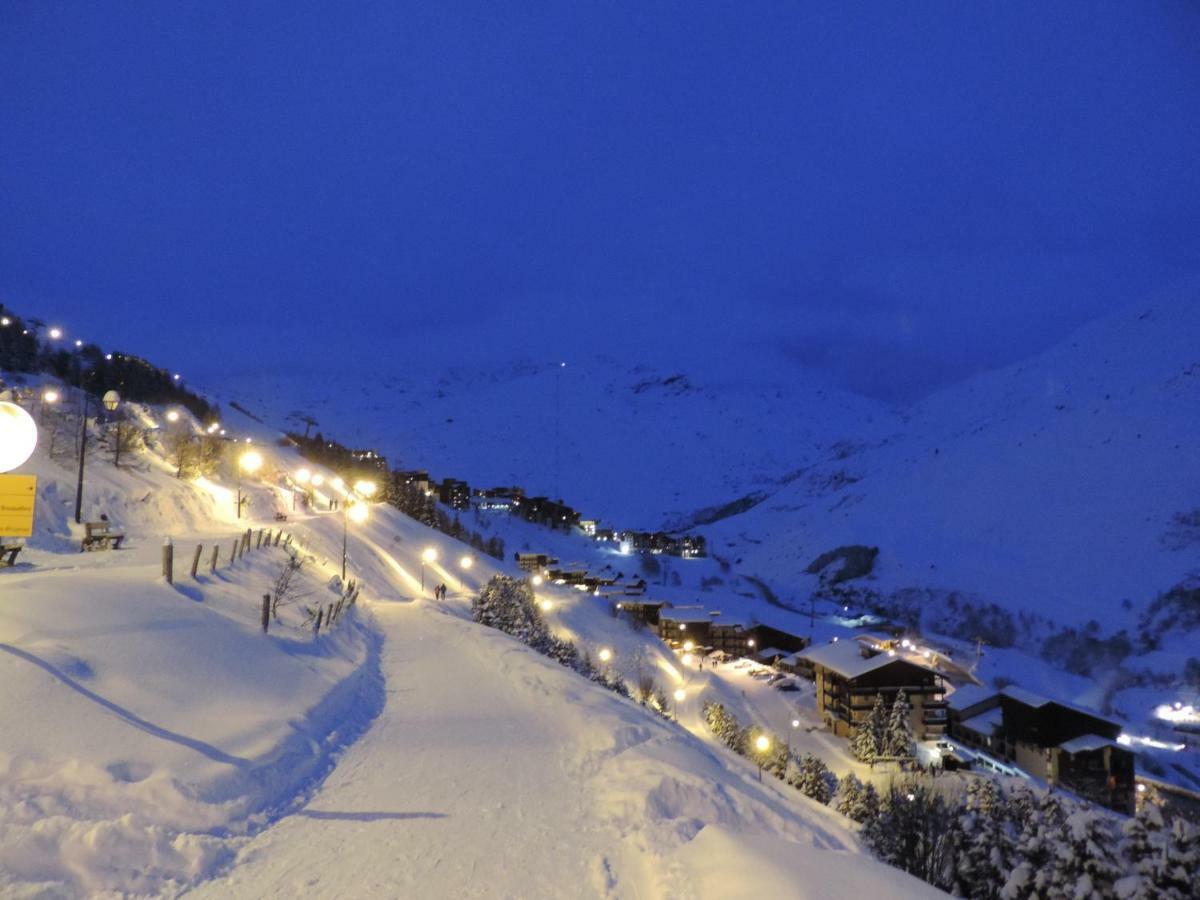 Appartement Les Menuires - 4 Personnes A 20 M Des Pistes Saint-Martin-de-Belleville Dış mekan fotoğraf